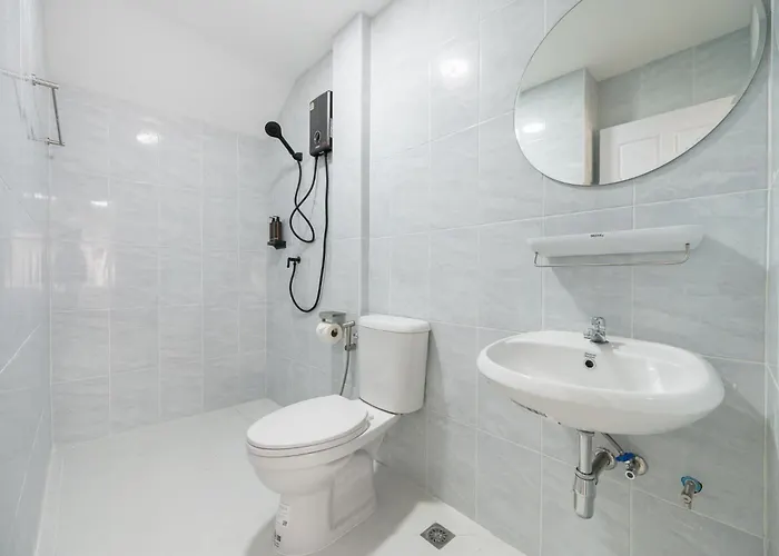 Arun Sa Wad - Chinatown House Apartment Bangkok